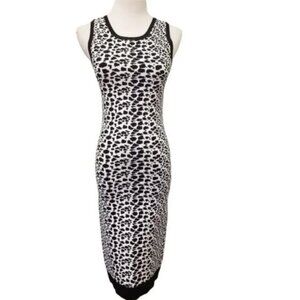 NWT Robbi & Nikki animal printed sweater dress size S Petite (310)